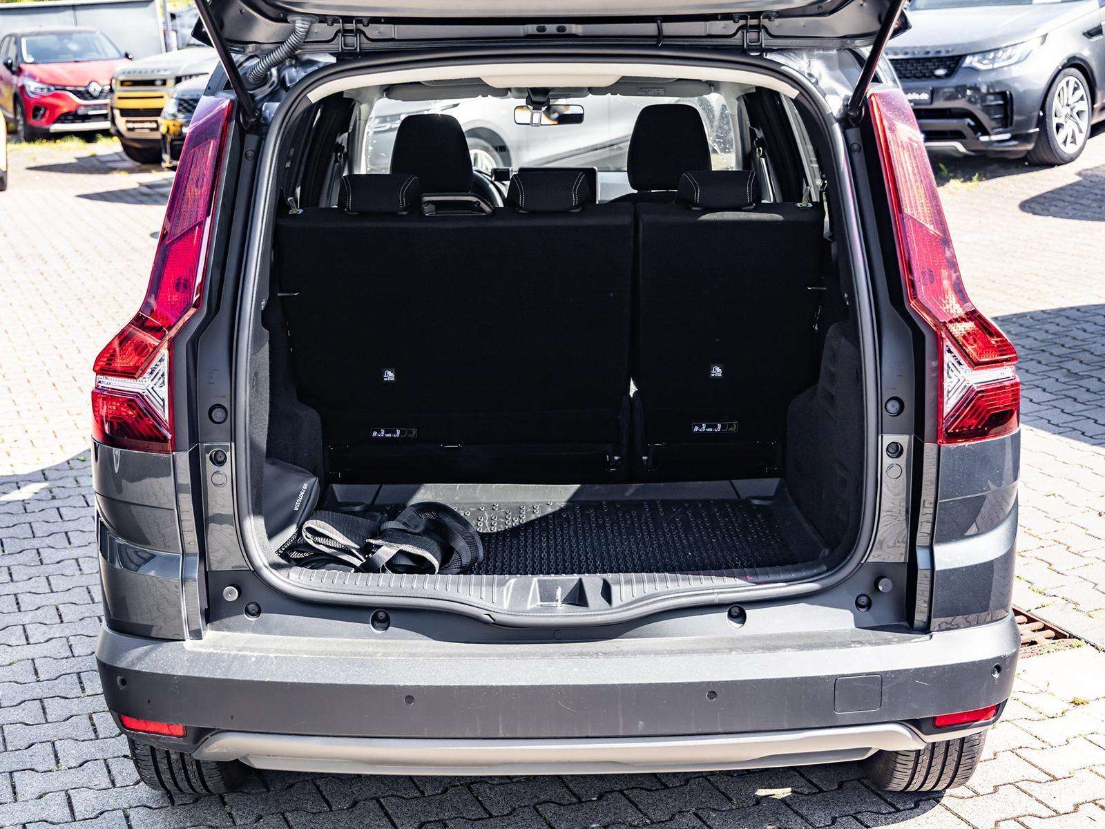 Fahrzeugbild eines Dacia Jogger