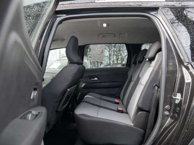 Fahrzeugbild eines Dacia Jogger