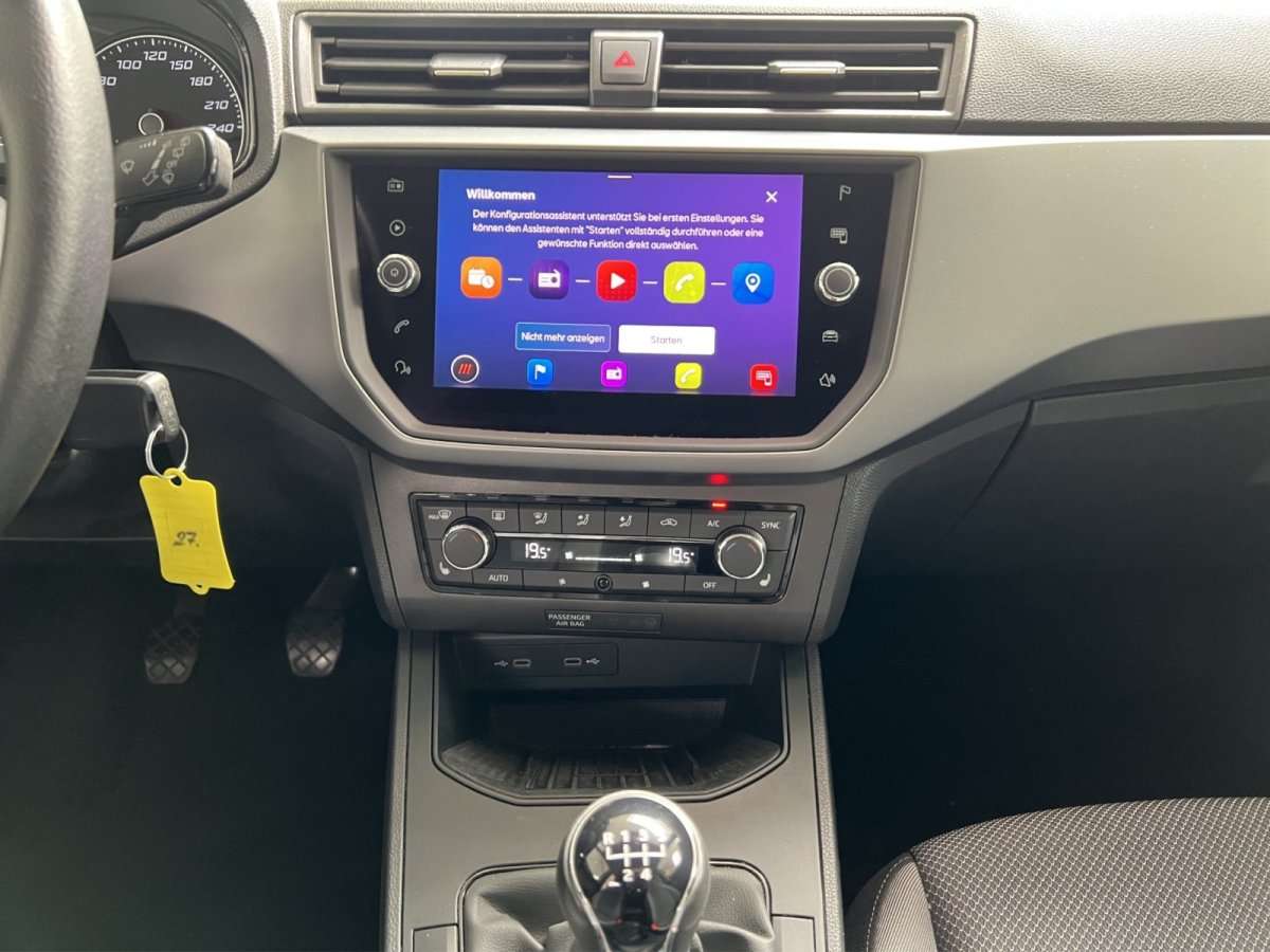 Fahrzeugbild eines SEAT Ibiza