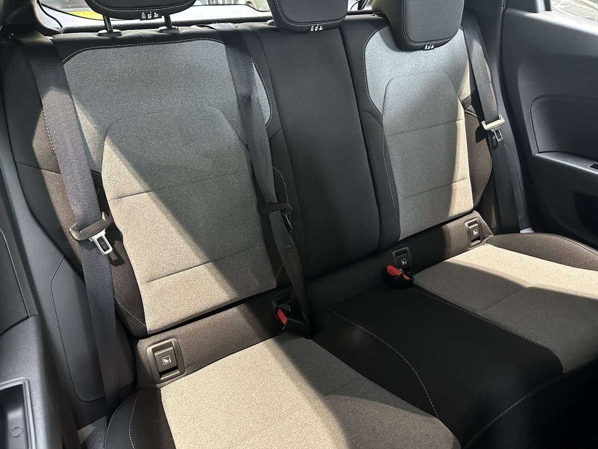 Fahrzeugbild eines Renault Clio