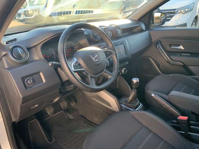 Fahrzeugbild eines Dacia Duster