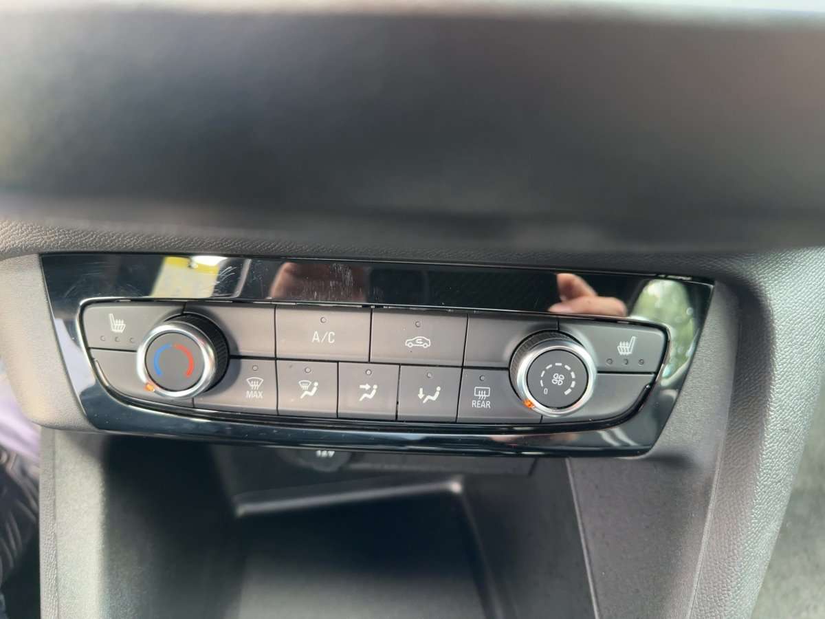 Fahrzeugbild eines Opel Corsa