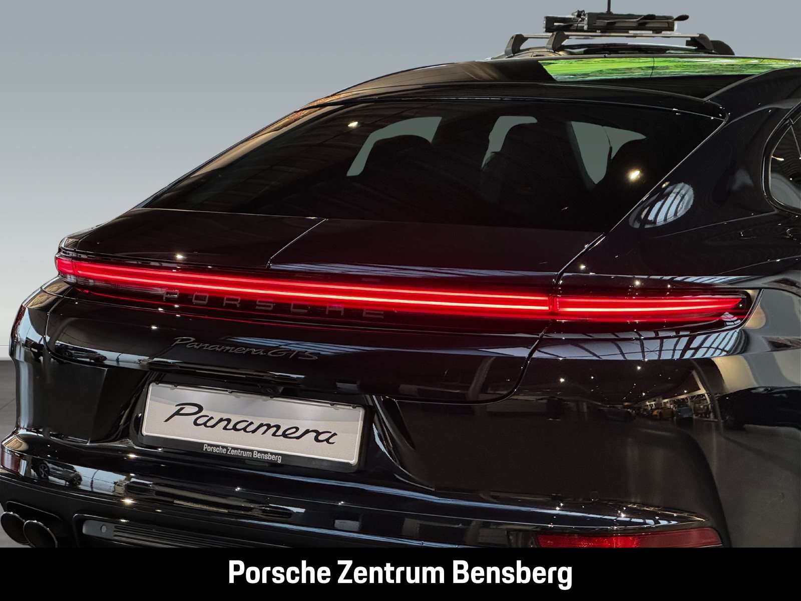 Fahrzeugbild eines Porsche Panamera