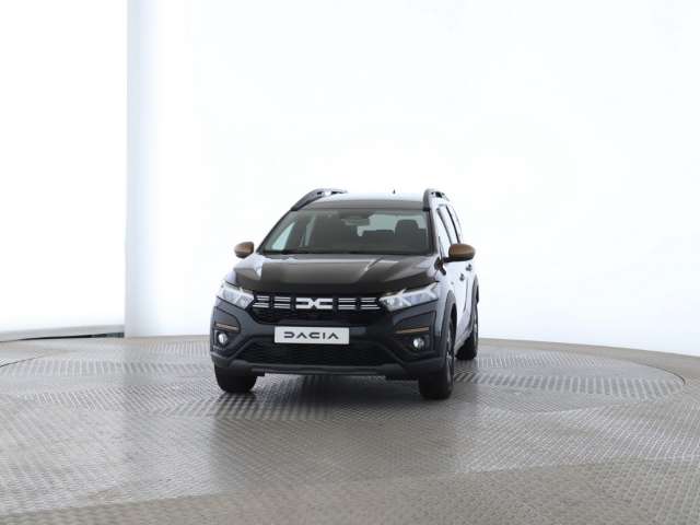 Fahrzeugbild eines Dacia Jogger