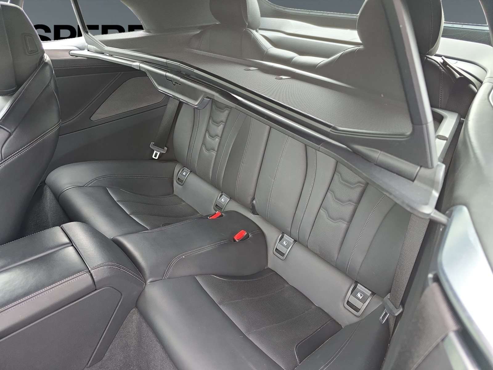 Fahrzeugbild eines BMW 8er-Reihe