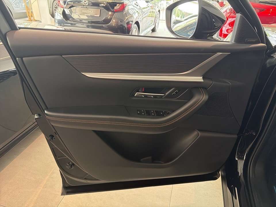 Fahrzeugbild eines Mazda CX-60