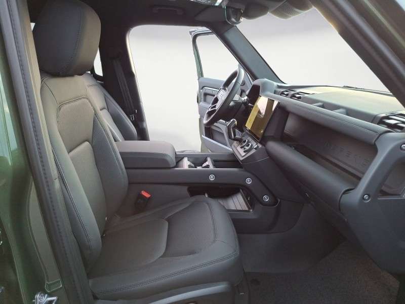 Fahrzeugbild eines Land Rover Defender