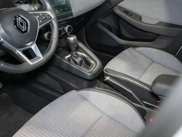 Fahrzeugbild eines Renault Clio