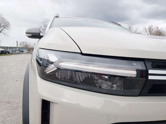 Fahrzeugbild eines Dacia Duster