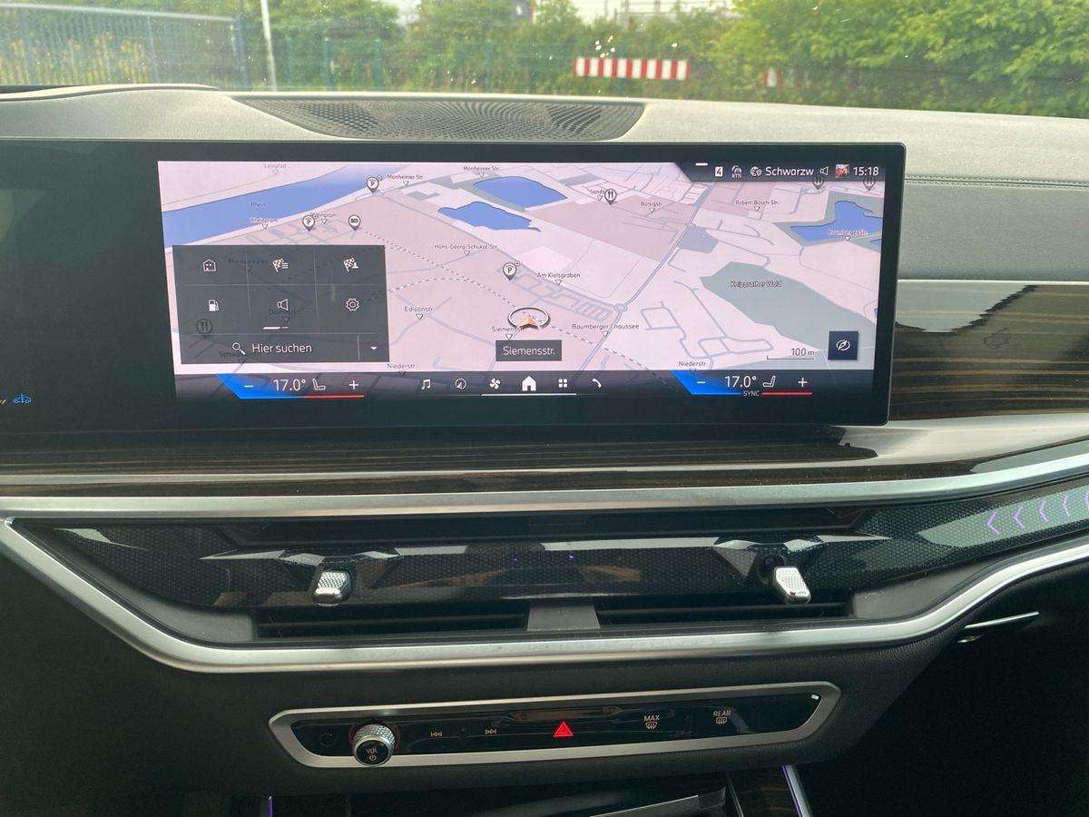 Fahrzeugbild eines BMW X5