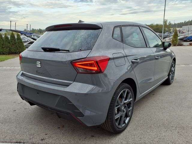 Fahrzeugbild eines SEAT Ibiza