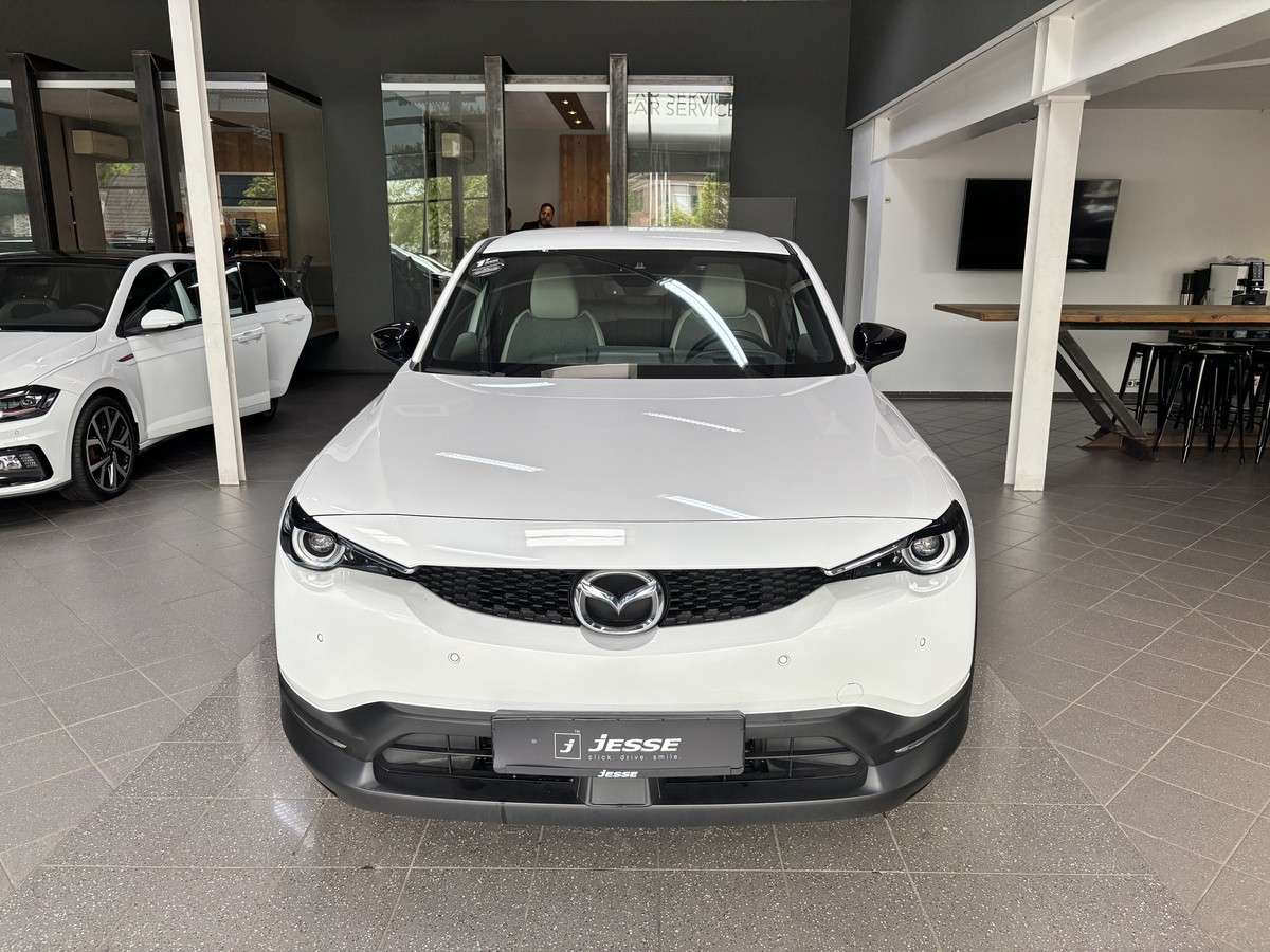 Fahrzeugbild eines Mazda MX-30