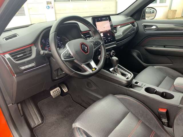 Fahrzeugbild eines Renault Arkana