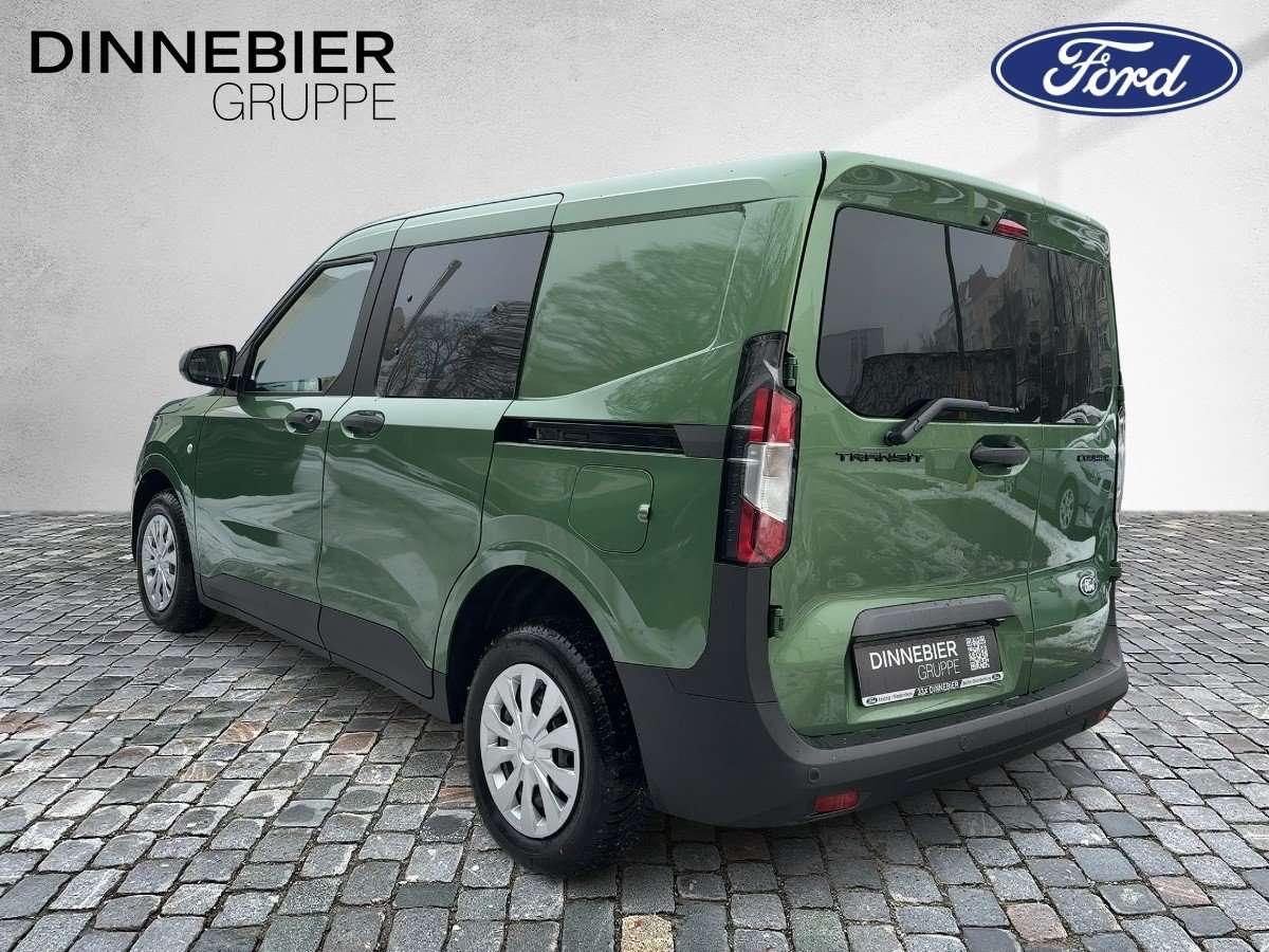Fahrzeugbild eines Ford Transit Courier