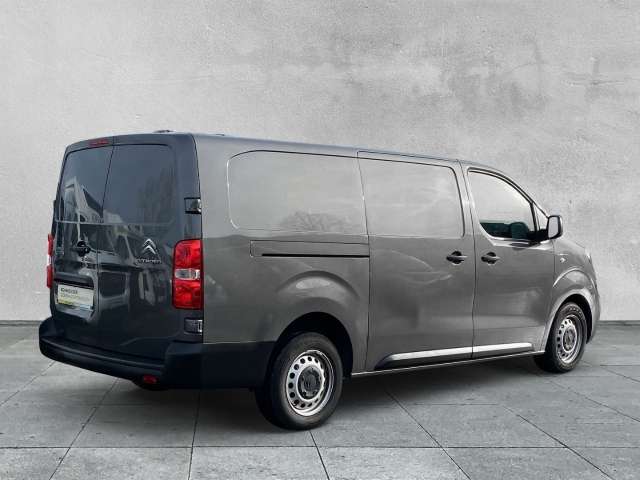 Fahrzeugbild eines Citroën Jumpy