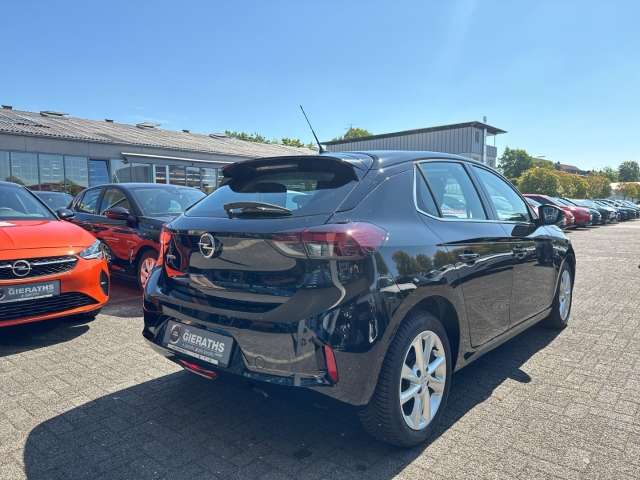 Fahrzeugbild eines Opel Corsa