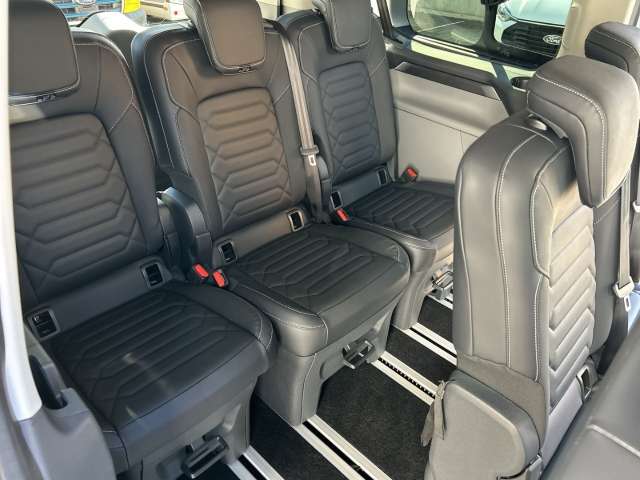 Fahrzeugbild eines Ford Tourneo Custom