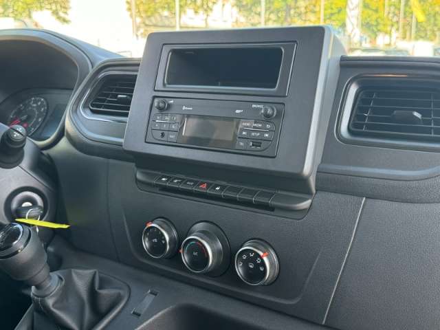 Fahrzeugbild eines Renault Master