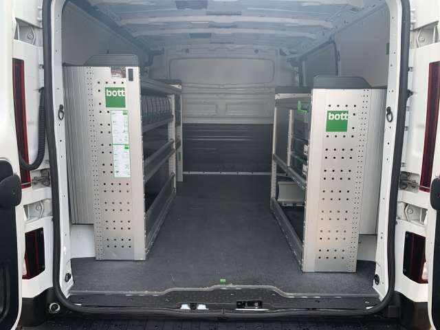 Fahrzeugbild eines Renault Trafic