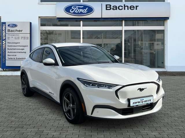 Fahrzeugbild eines Ford Mustang Mach-E