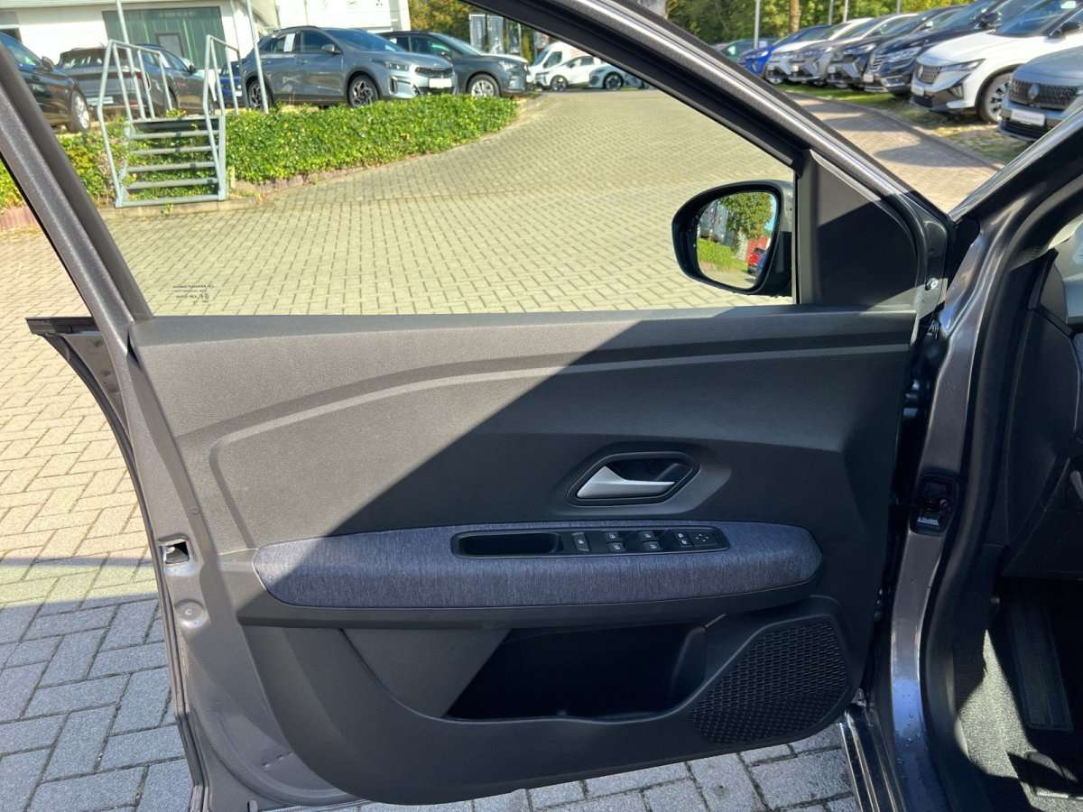 Fahrzeugbild eines Dacia Sandero