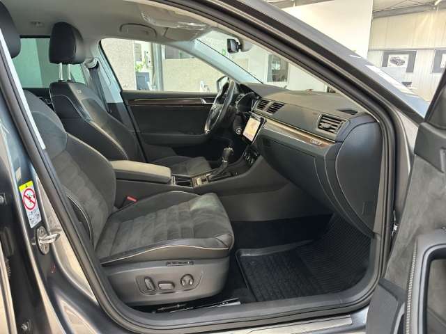 Fahrzeugbild eines Skoda Superb