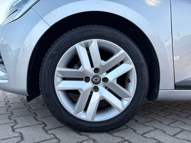 Fahrzeugbild eines Renault Clio