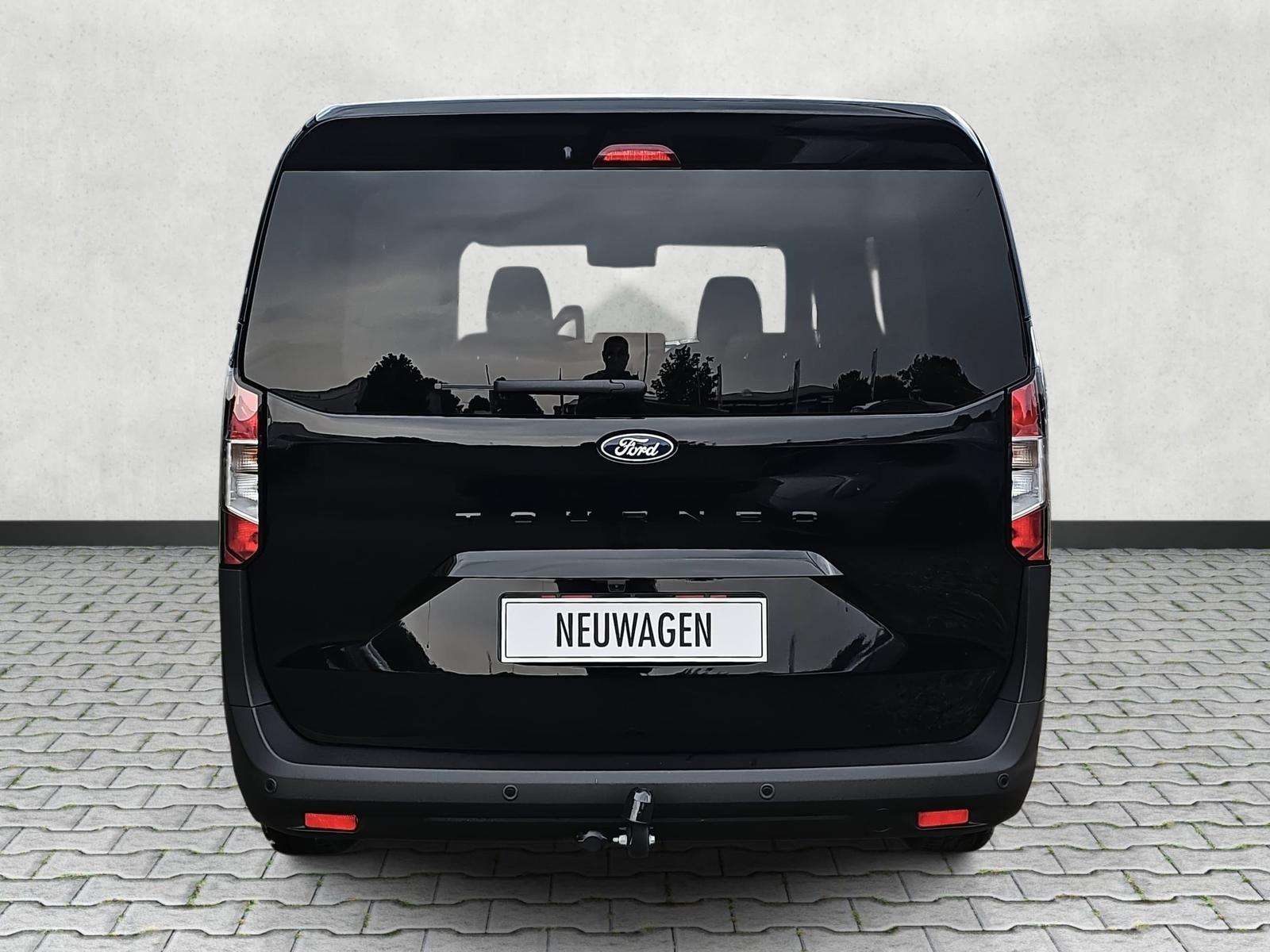 Fahrzeugbild eines Ford Tourneo Courier