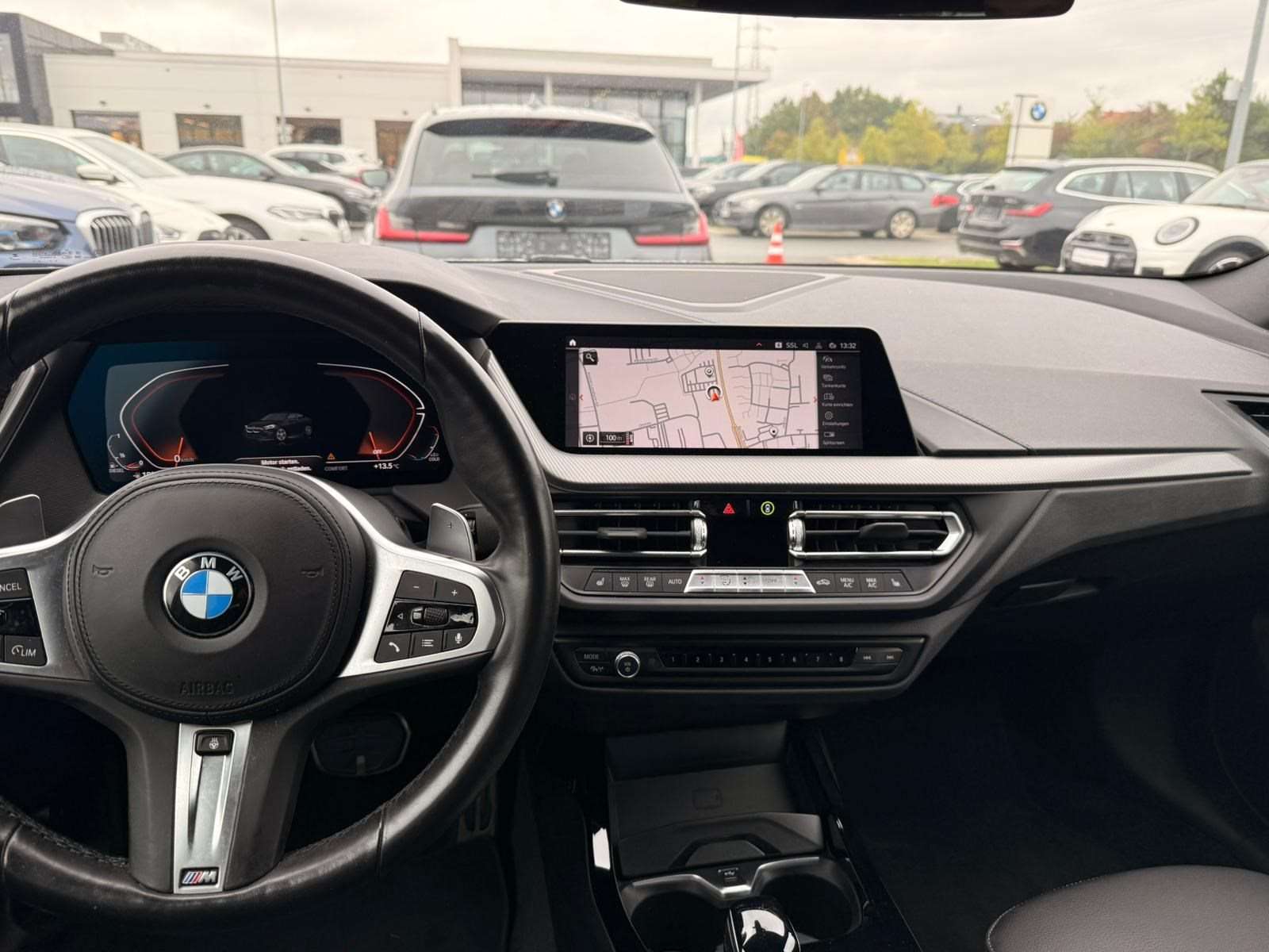 Fahrzeugbild eines BMW 2er-Reihe