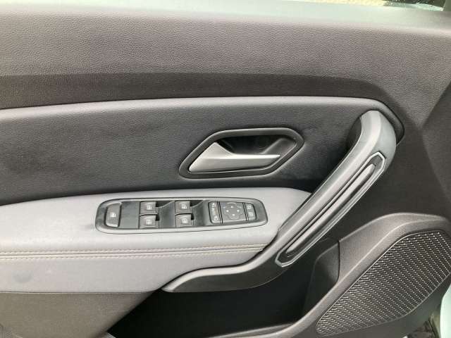 Fahrzeugbild eines Dacia Duster