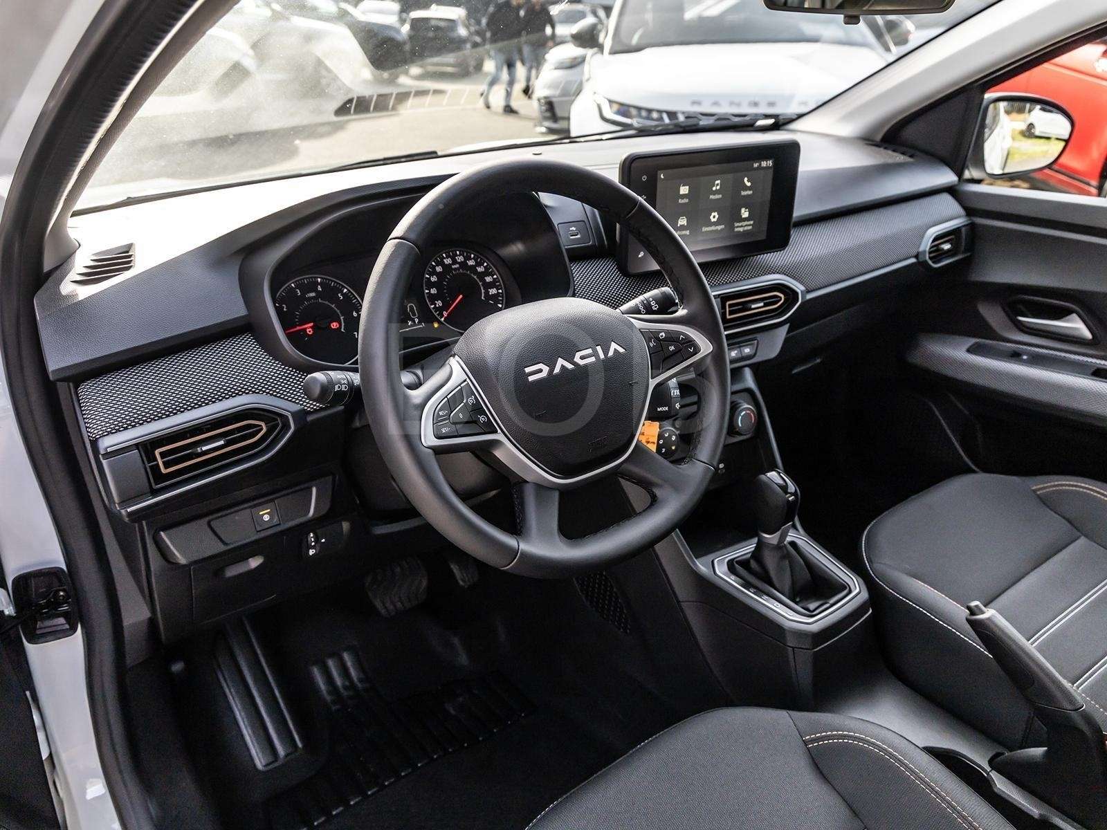 Fahrzeugbild eines Dacia Sandero