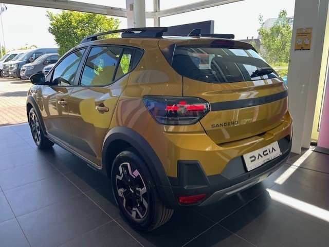 Fahrzeugbild eines Dacia Sandero