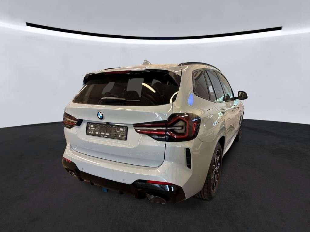 Fahrzeugbild eines BMW X3