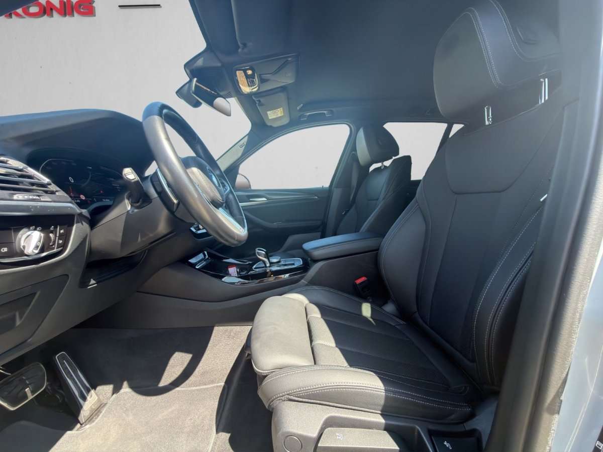 Fahrzeugbild eines BMW X3