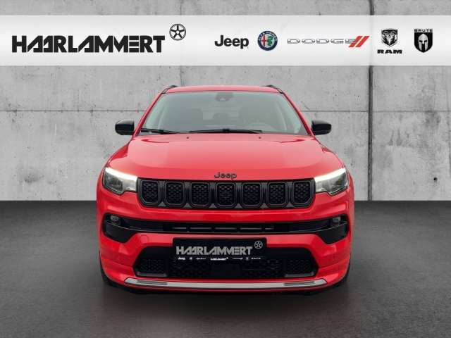 Fahrzeugbild eines Jeep Compass