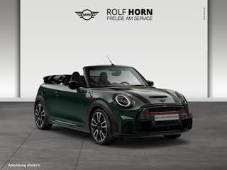 Schräge Frontansicht auf einen MINI MINI , freigestellt