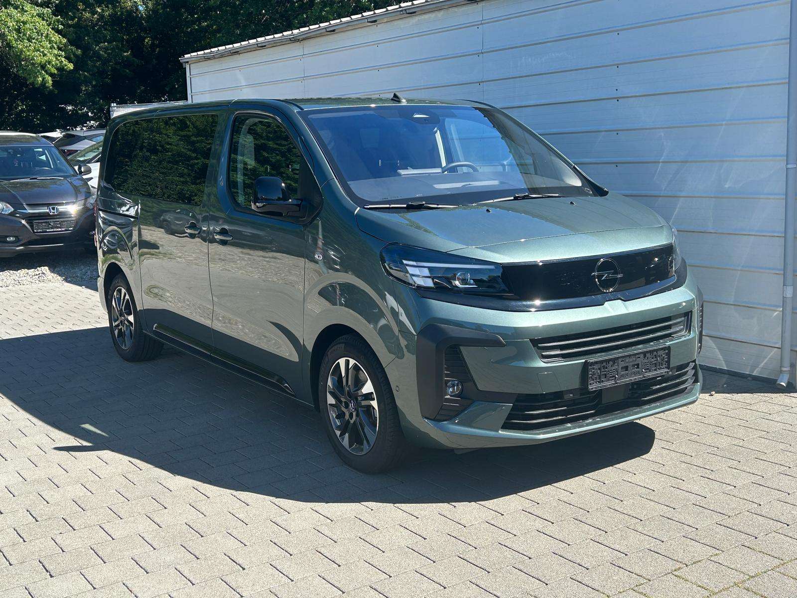 Fahrzeugbild eines Opel Zafira