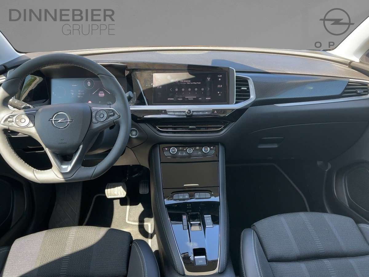 Fahrzeugbild eines Opel Grandland X