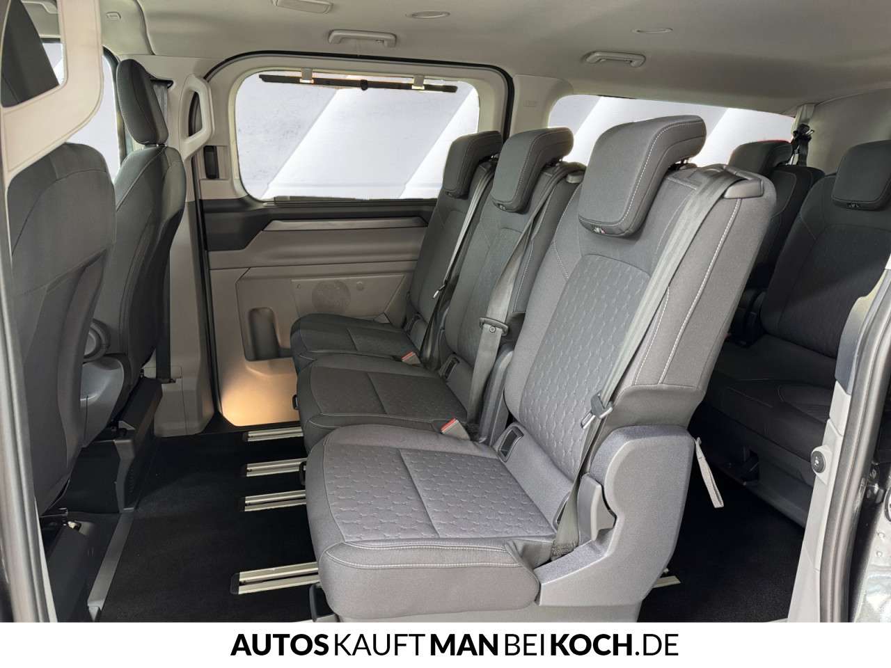 Fahrzeugbild eines Ford Tourneo Custom