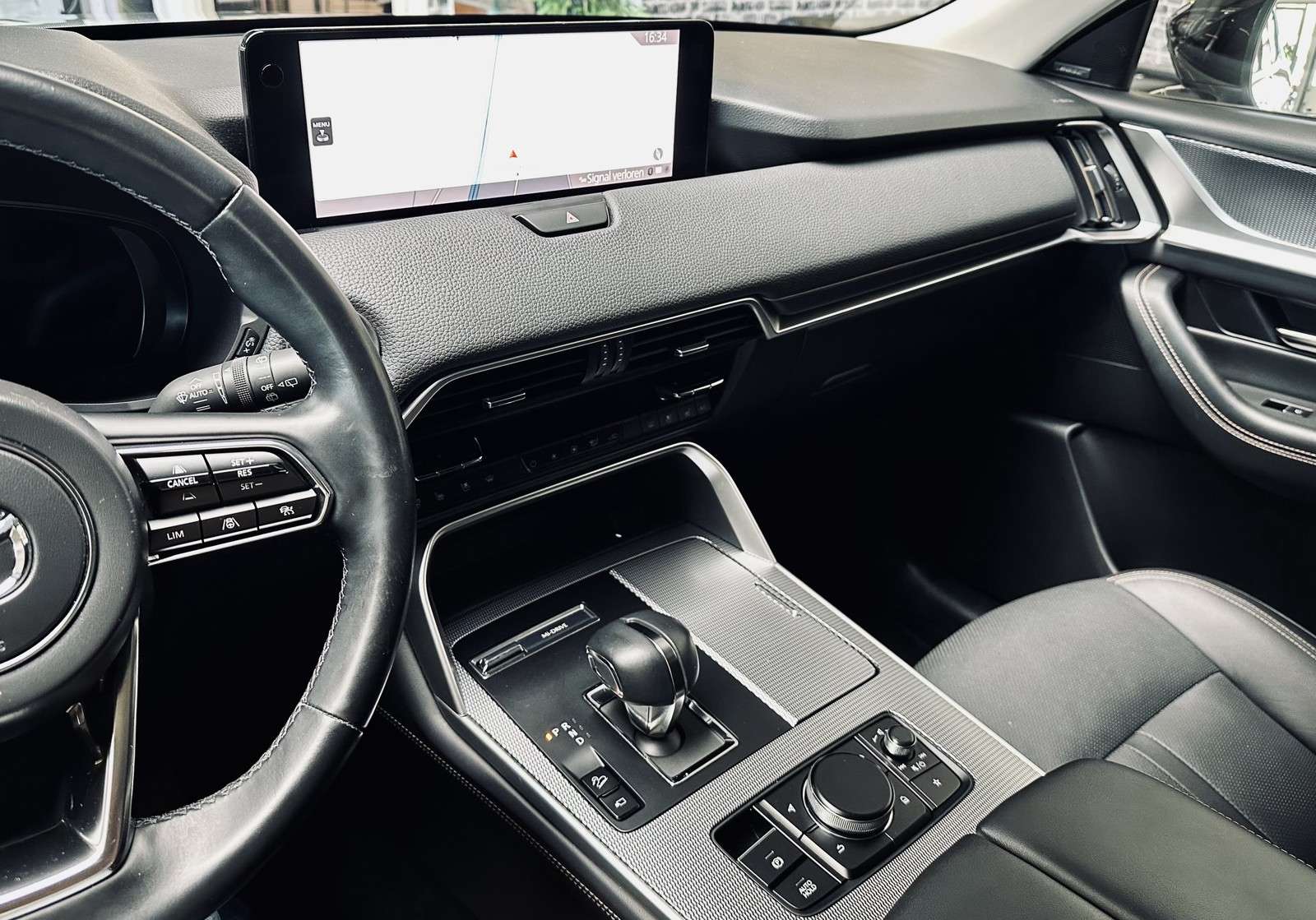 Fahrzeugbild eines Mazda CX-60
