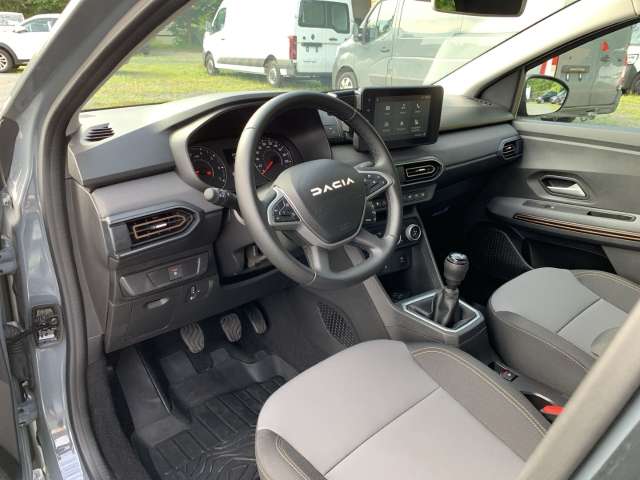 Fahrzeugbild eines Dacia Jogger