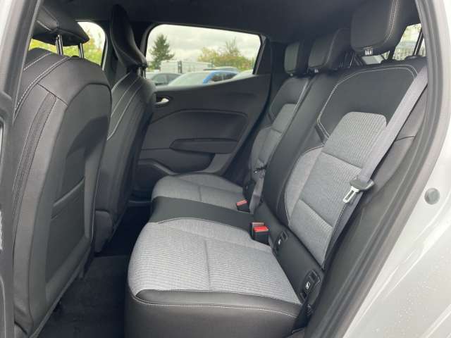 Fahrzeugbild eines Renault Clio