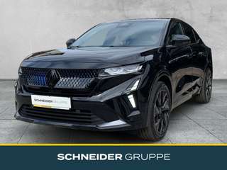 Schräge Frontansicht auf einen Renault Rafale , freigestellt