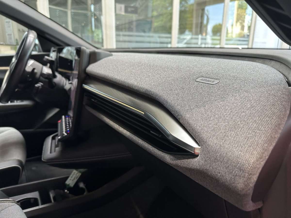 Fahrzeugbild eines Renault Megane E-TECH