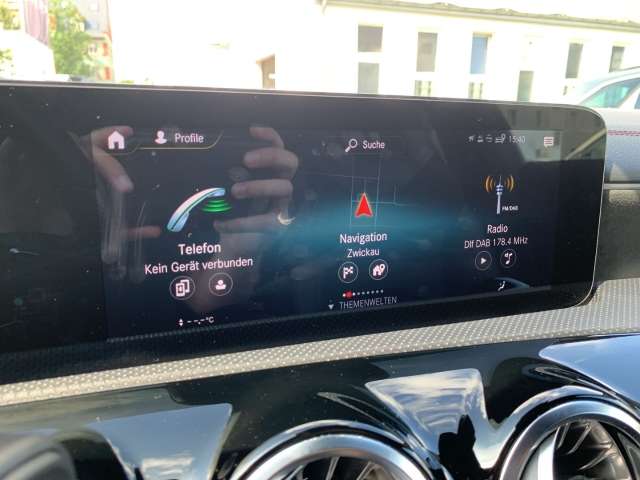 Fahrzeugbild eines Mercedes-Benz CLA