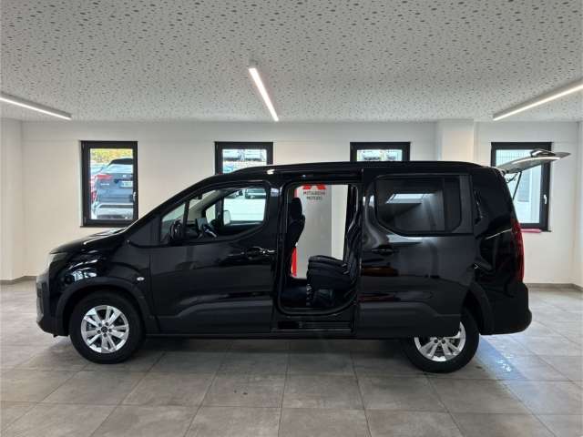 Fahrzeugbild eines Peugeot Rifter