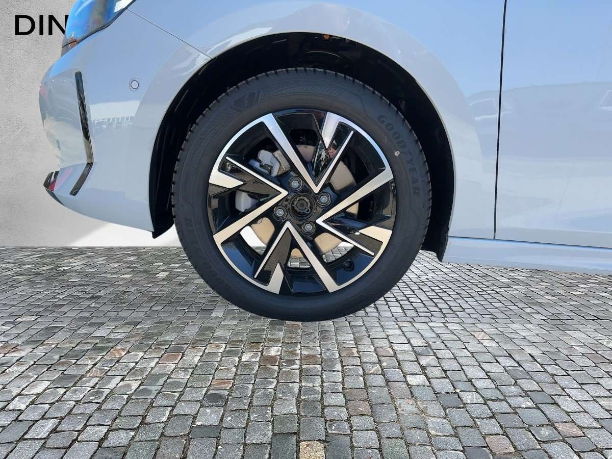 Fahrzeugbild eines Opel Corsa