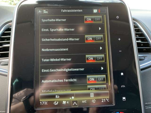 Fahrzeugbild eines Renault Grand Scénic