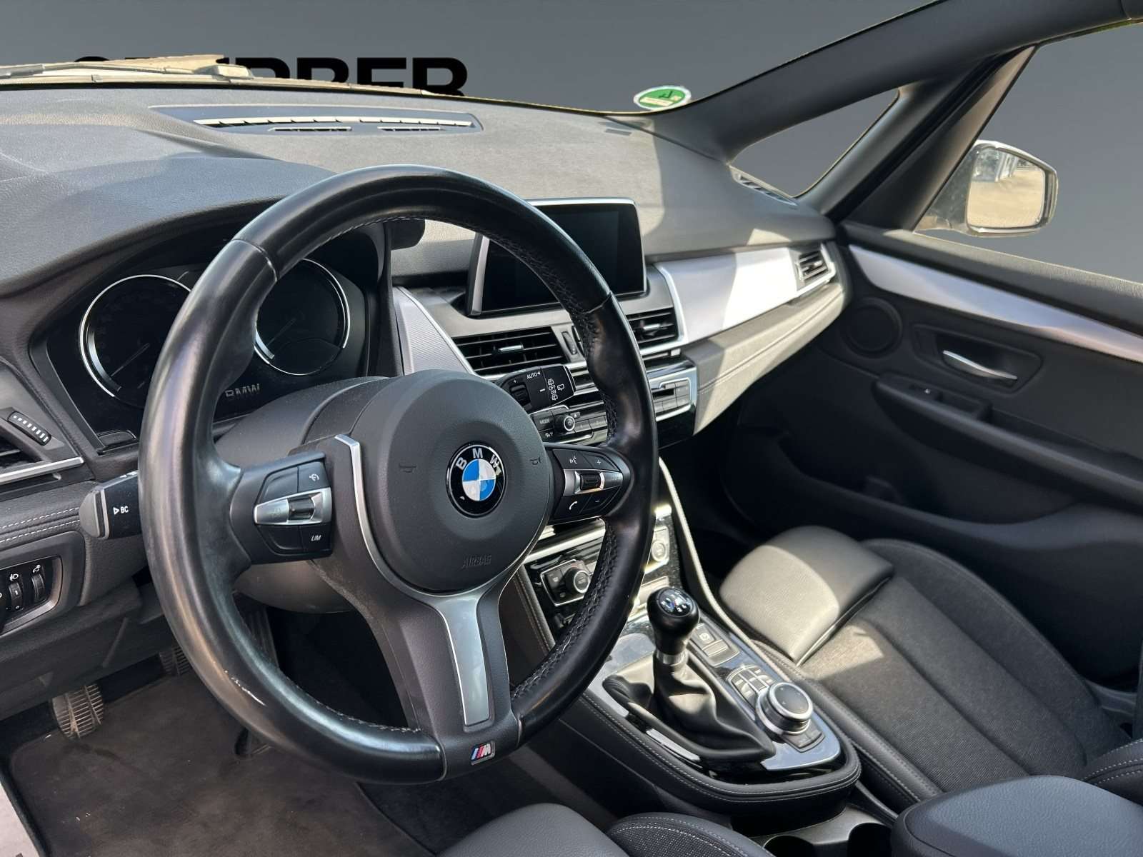 Fahrzeugbild eines BMW 2er-Reihe