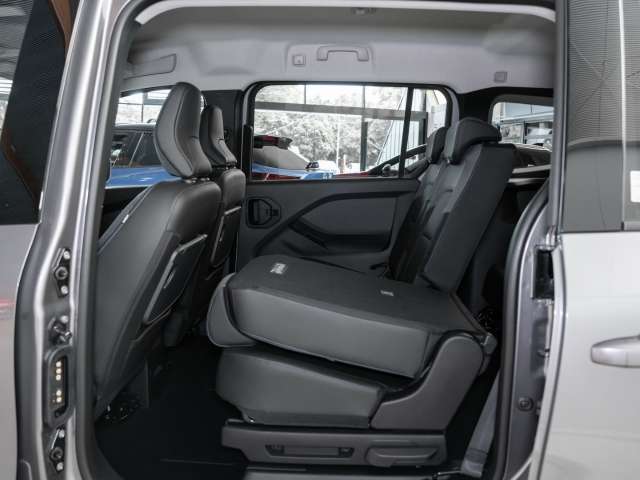 Fahrzeugbild eines Nissan Townstar
